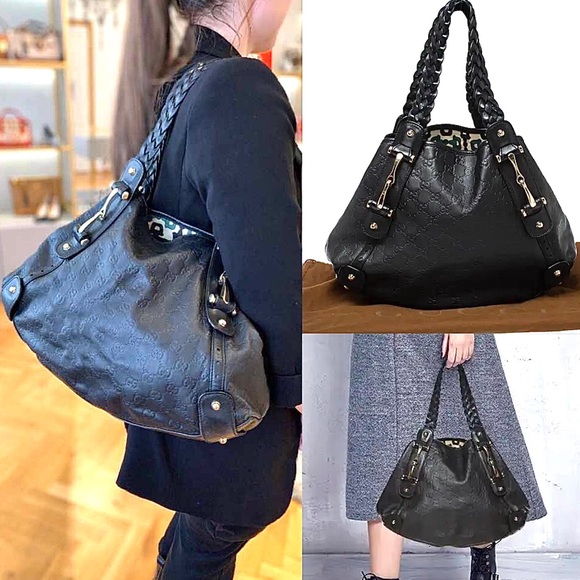 Gucci Handbags - 🌟 DISCONTINUED 🌟 Gucci Black Guccissima Leather Medium Pelham Shoulder Bag